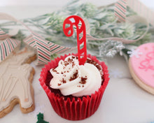 Load image into Gallery viewer, Christmas Elements - Cupcake Toppers or Charm, cake Toppers - Made in the UK with Love  from House of Toot Sweet - Just £3.50! Shop now at House of Toot Sweet
