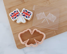 Load image into Gallery viewer, Union Jack Flags Embosser / Cutter - Made in the UK with Love from House of Toot Sweet - Just £6! Shop now at House of Toot Sweet