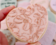 Load image into Gallery viewer, Peonies Texture Embosser - Made in the UK with Love from House of Toot Sweet - Just £7! Shop now at House of Toot Sweet