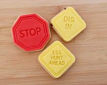 Load image into Gallery viewer, Dig In - Sign Stamp / Cutter - House of Toot Sweet