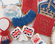 Load image into Gallery viewer, Union Jack Flags Embosser / Cutter - Made in the UK with Love from House of Toot Sweet - Just £6! Shop now at House of Toot Sweet
