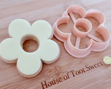 Load image into Gallery viewer, Daisy Cutter - Made in the UK with Love from House of Toot Sweet - Just £6! Shop now at House of Toot Sweet