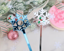 Load image into Gallery viewer, Mirror Snowflake Drink Stirrer Set - Made in the UK with Love from House of Toot Sweet - Just £5.50! Shop now at House of Toot Sweet
