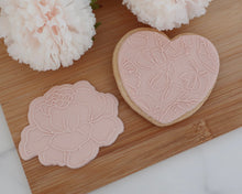 Load image into Gallery viewer, Peonies Texture Embosser - Made in the UK with Love from House of Toot Sweet - Just £7! Shop now at House of Toot Sweet
