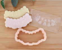 Load image into Gallery viewer, Tassel Bunting Embosser / Cutter - Made in the UK with Love from House of Toot Sweet - Just £6! Shop now at House of Toot Sweet