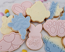 Load image into Gallery viewer, Bunny Feet Stamp / Cutter - Made in the UK with Love from House of Toot Sweet - Just £5! Shop now at House of Toot Sweet