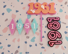 Load image into Gallery viewer, American Retro Diner style Personalised Number/ year Cake Topper - Made in the UK with Love from House of Toot Sweet - Just £12! Shop now at House of Toot Sweet