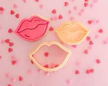 Load image into Gallery viewer, Lips - Kiss Stamp / Cutter - Made in the UK with Love from House of Toot Sweet - Just £5! Shop now at House of Toot Sweet