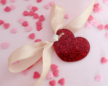 Load image into Gallery viewer, Balloon Hearts Texture Embosser - Made in the UK with Love from House of Toot Sweet - Just £7! Shop now at House of Toot Sweet