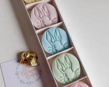 Load image into Gallery viewer, Rabbit - Fondant Stamp / Cutter - Made in the UK with Love from House of Toot Sweet - Just £5! Shop now at House of Toot Sweet