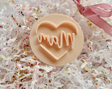 Load image into Gallery viewer, Mam Heart Stamp - Made in the UK with Love from House of Toot Sweet - Just £5! Shop now at House of Toot Sweet