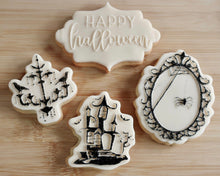 Load image into Gallery viewer, Spider Frame Embosser / Cutter - Made in the UK with Love from House of Toot Sweet - Just £5.50! Shop now at House of Toot Sweet