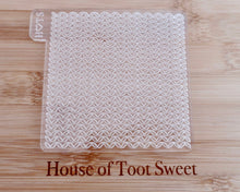 Load image into Gallery viewer, Knitted pattern Texture Embosser - Made in the UK with Love from House of Toot Sweet - Just £7! Shop now at House of Toot Sweet