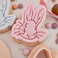 Load image into Gallery viewer, Rabbit - Fondant Stamp / Cutter - Made in the UK with Love from House of Toot Sweet - Just £5! Shop now at House of Toot Sweet