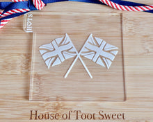 Load image into Gallery viewer, Union Jack Flags Embosser / Cutter - Made in the UK with Love from House of Toot Sweet - Just £6! Shop now at House of Toot Sweet