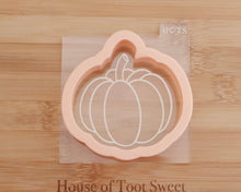 Load image into Gallery viewer, Pumpkin Embosser / Cutter - Made in the UK with Love from House of Toot Sweet - Just £6! Shop now at House of Toot Sweet