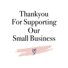 Load image into Gallery viewer, Floral Border Mum, Mom, Mam, Nan Embosser / Cutter - Made in the UK with Love from House of Toot Sweet - Just £6.50! Shop now at House of Toot Sweet