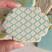 Load image into Gallery viewer, Arabesque Texture Fondant Embosser
