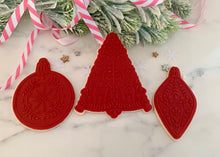 Load image into Gallery viewer, Skandi Bauble Fondant Embosser/ Cutter
