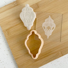 Load image into Gallery viewer, Ramadan Lantern VII Fondant Cookie Embosser/ Cutter

