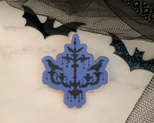 Load image into Gallery viewer, Spooky Chandelier Embosser / Cutter

