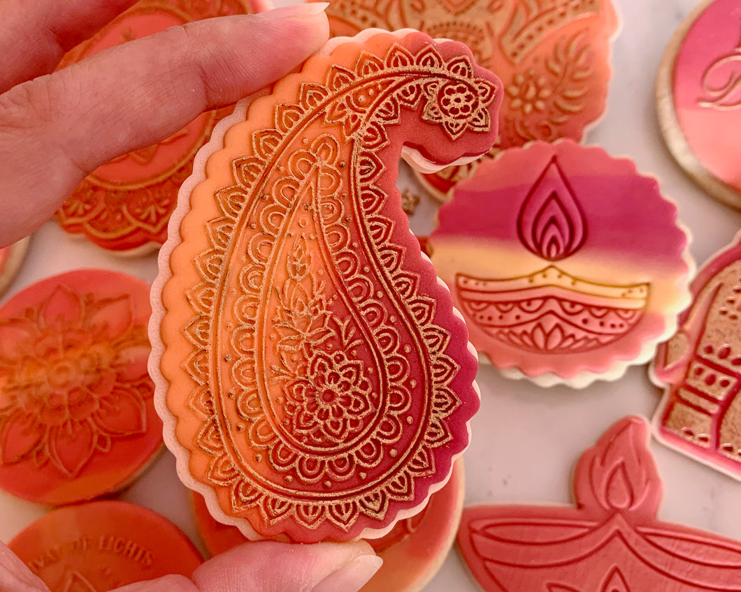 Paisley Fondant Cookie Embosser/ Cutter