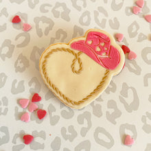 Load image into Gallery viewer, Rope Heart with Cowgirl Hat Fondant Embosser &amp; Cutter
