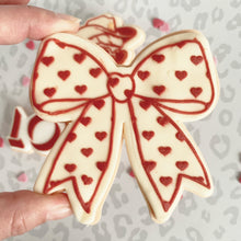 Load image into Gallery viewer, Bow with Hearts Fondant Embosser &amp; Cutter
