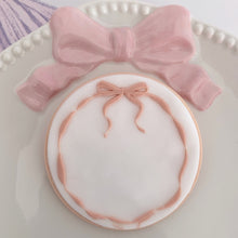 Load image into Gallery viewer, Ribbon Bow Border Fondant Embosser
