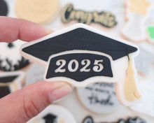 Load image into Gallery viewer, Graduation Cap 2025 - Mortar board Fondant Cookie Embosser / Cutter - Made in the UK with Love  from House of Toot Sweet - Just £6.50! Shop now at House of Toot Sweet
