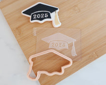 Load image into Gallery viewer, Graduation Cap 2025 - Mortar board Fondant Cookie Embosser / Cutter
