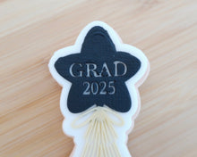 Load image into Gallery viewer, Grad 2025 Tassel Balloon - Fondant Cookie Embosser / Cutter - Made in the UK with Love  from House of Toot Sweet - Just £6.50! Shop now at House of Toot Sweet
