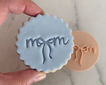 Load image into Gallery viewer, Mum/ Mom Bow Fondant Cookie Stamp

