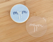 Load image into Gallery viewer, Mum Bow Fondant Cookie Embosser
