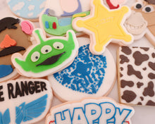 Load image into Gallery viewer, Toy Story Heart Texture Fondant Cookie Embosser
